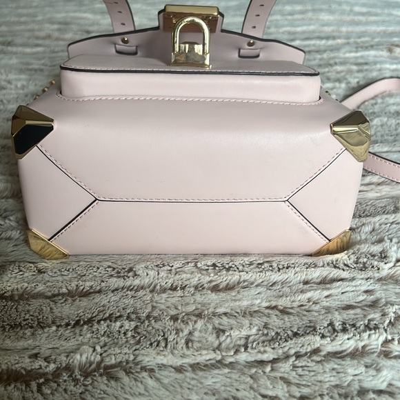 Michael Kors pink blush Manhattan handbag - Picture 5 of 6